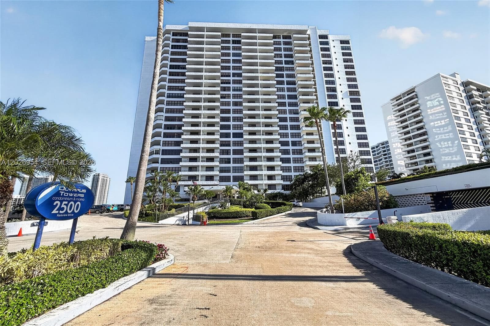 Olympus Towers & Marina · #1717 in Hallandale Beach - Photo 3