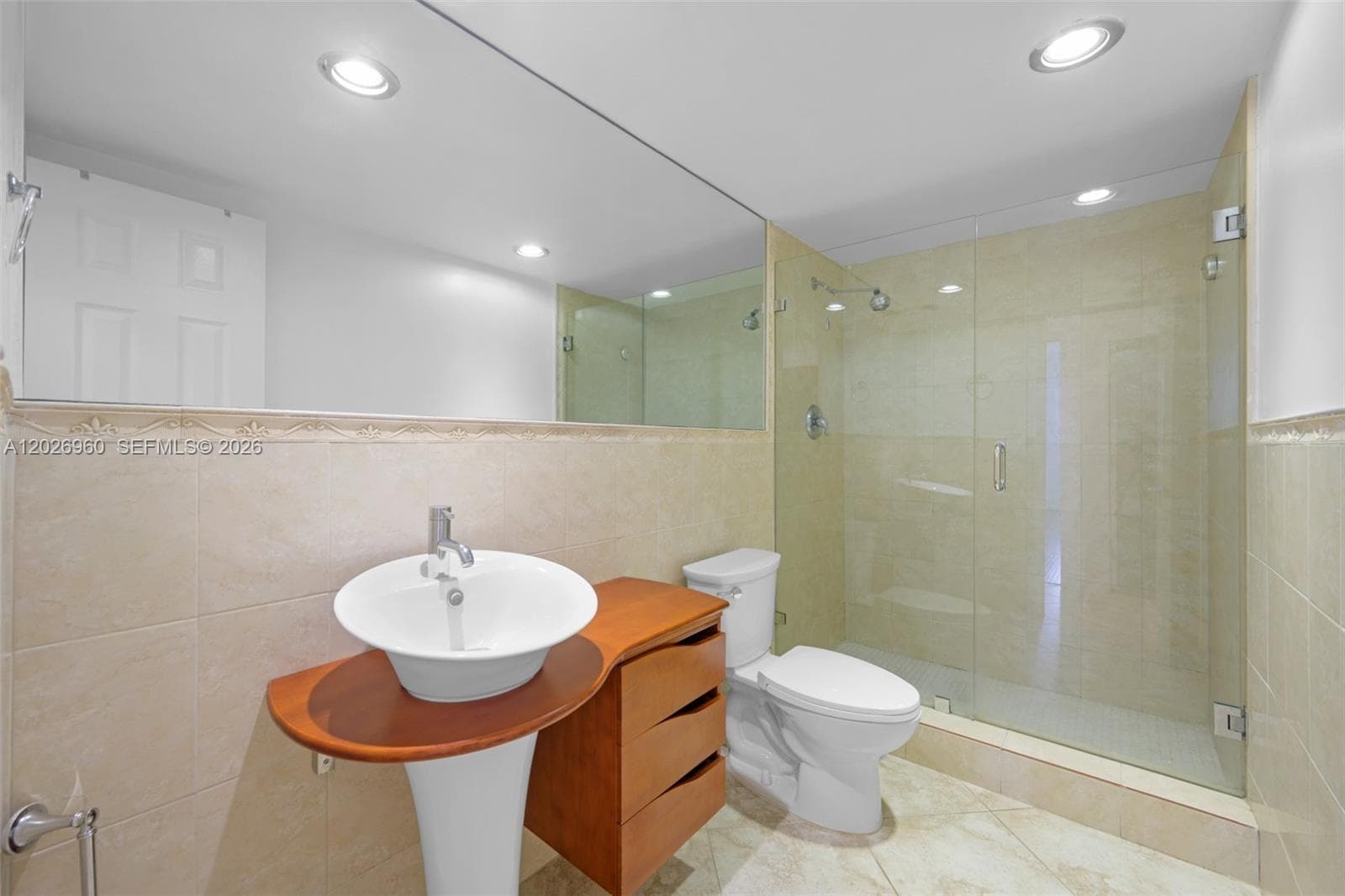 OCEANVIEW BUILDING B COND · #PH-27 in Sunny Isles Beach - Photo 14
