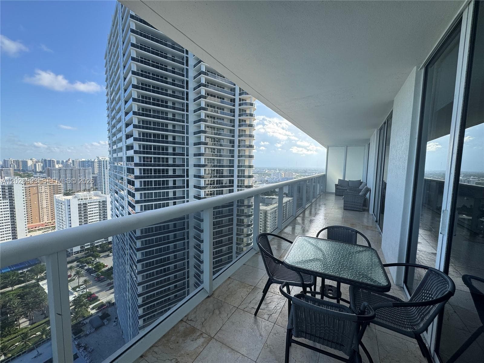 BEACH CLUB TWO CONDO · #3003 in Hallandale Beach - Photo 3