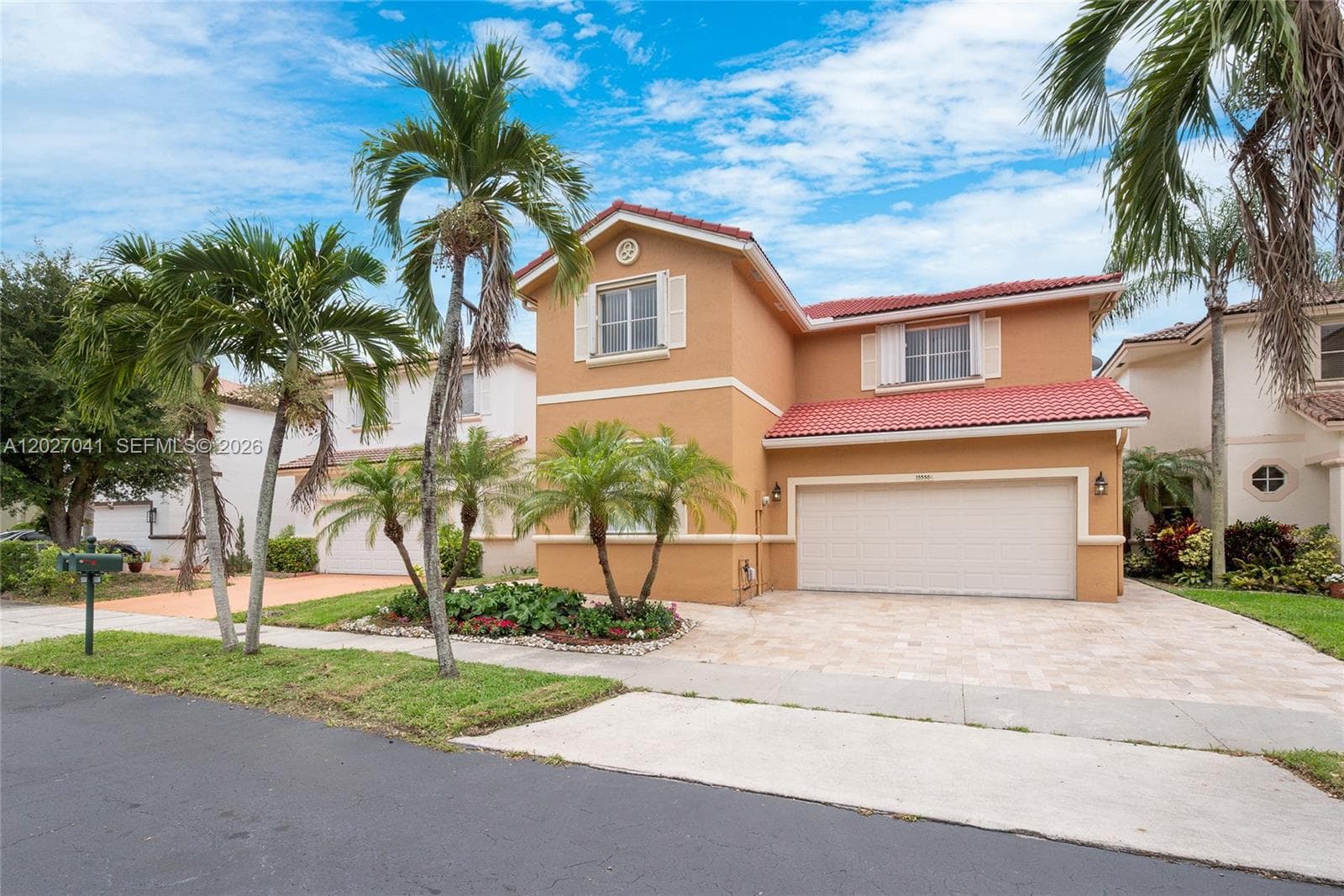 15558 SW 112th Dr photo 3