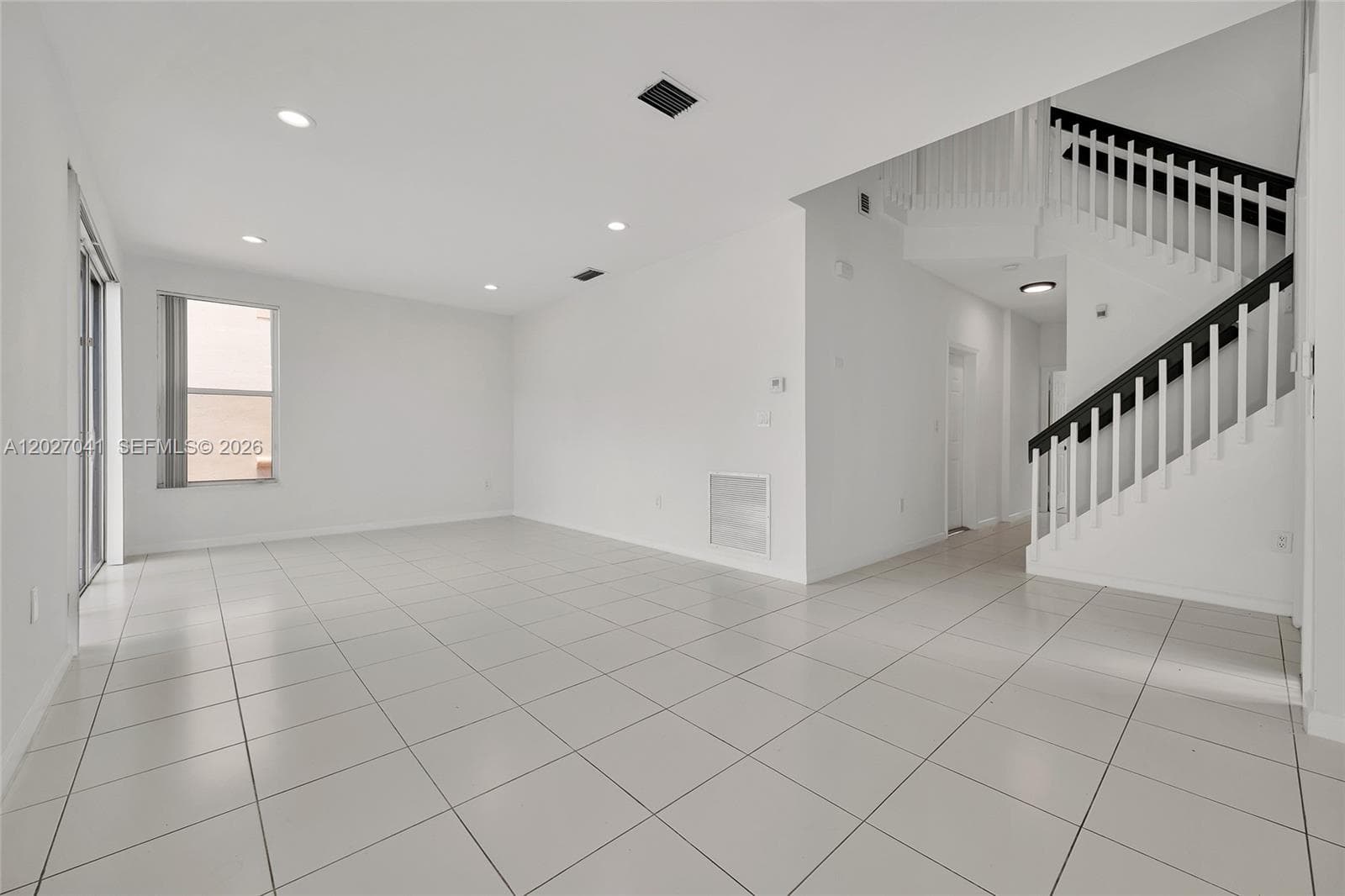 15558 SW 112th Dr photo 9