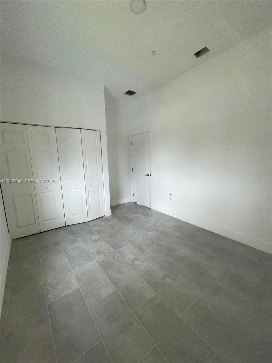 263 NW 58th St photo 1
