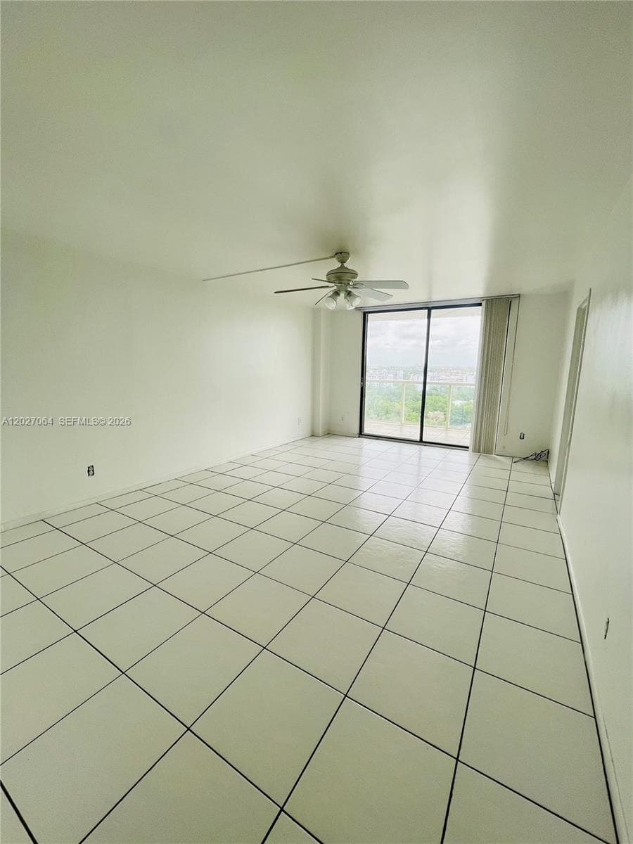 SAILBOAT CAY CONDO · #1613 in North Miami - Photo 3