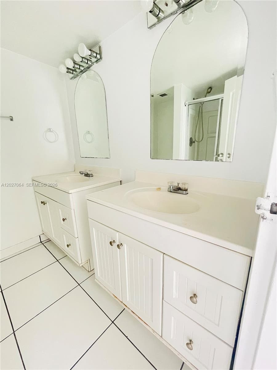 SAILBOAT CAY CONDO · #1613 in North Miami - Photo 10