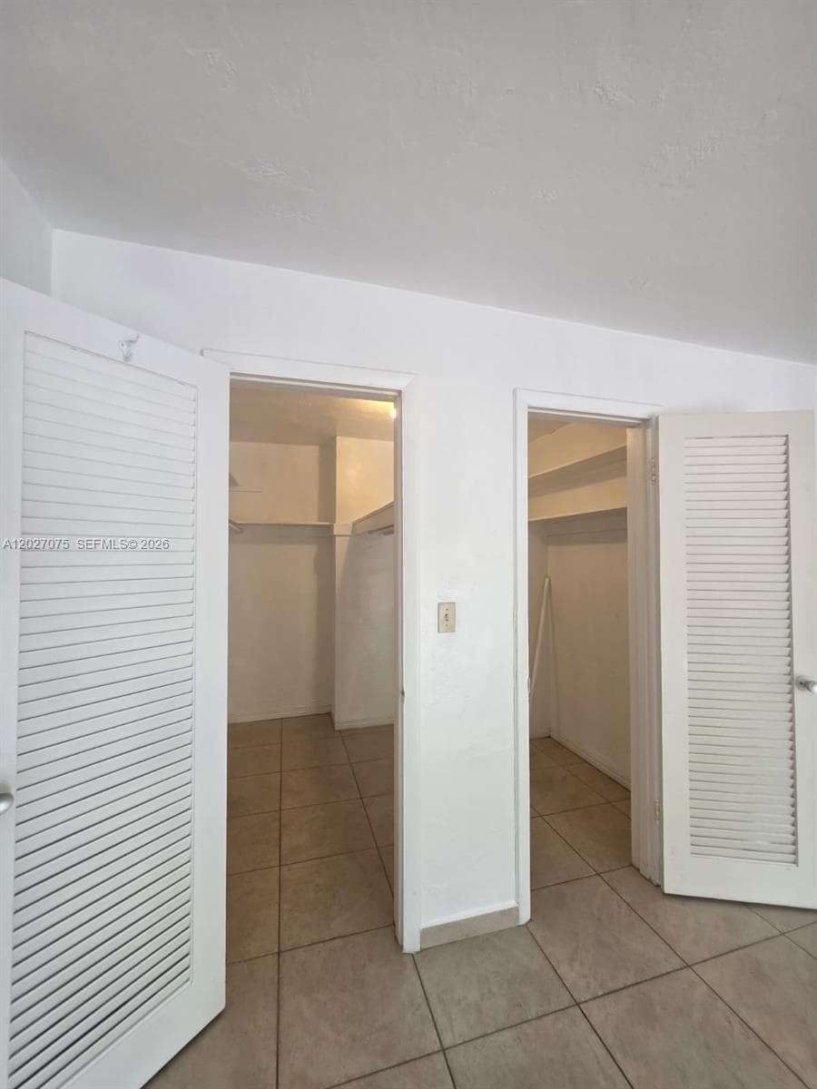 2ND REV PL OF PORT OF OCE · #3B in Miami Beach - Photo 10