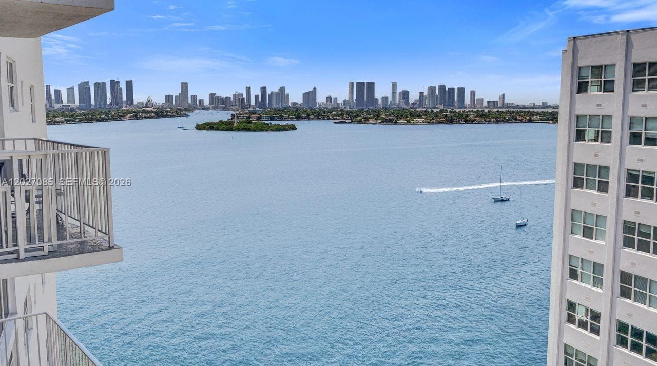 BAYVIEW TERRACE · #1404 in Miami Beach - Photo 2
