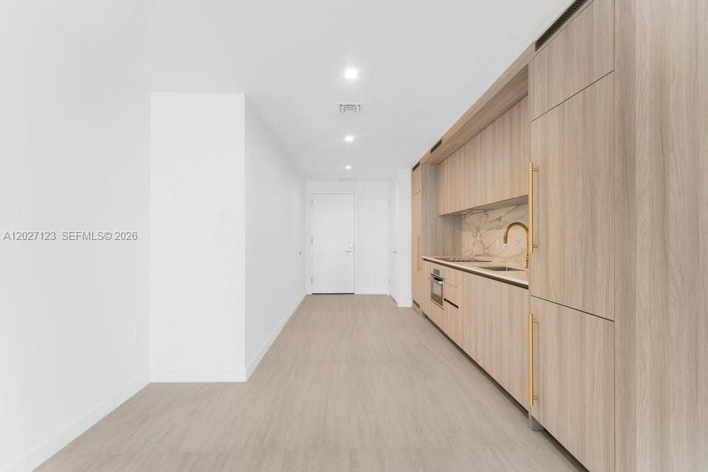 Viceroy Brickell Residences · #1711 in Miami - Photo 5