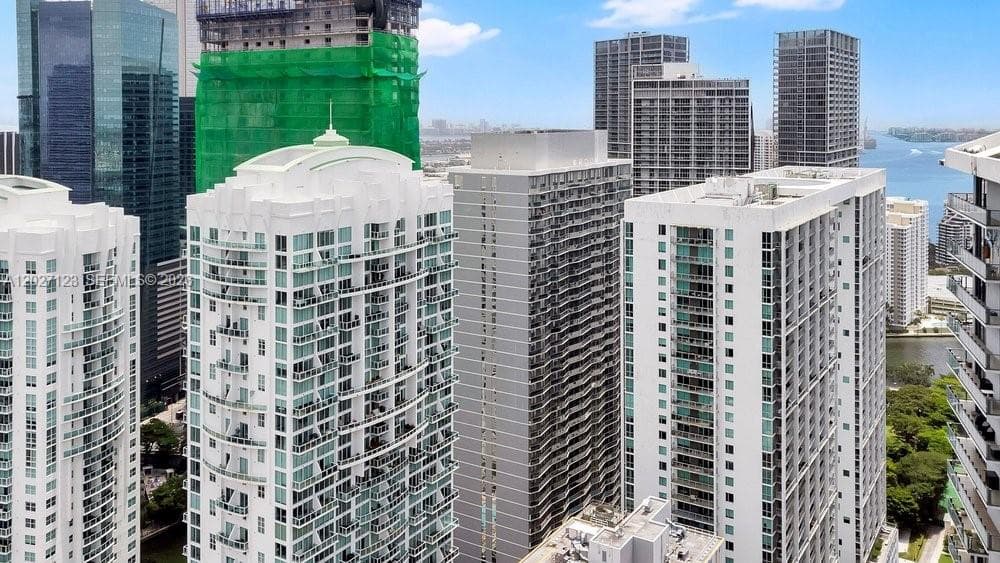 Viceroy Brickell Residences · #1711 in Miami - Photo 37