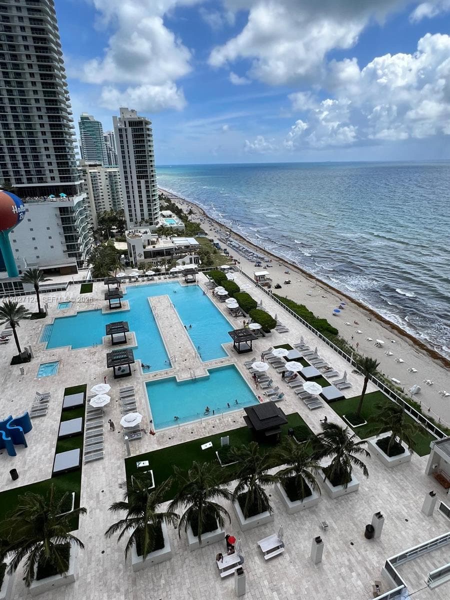 BEACH CLUB TWO · #1812 in Hallandale Beach - Photo 17