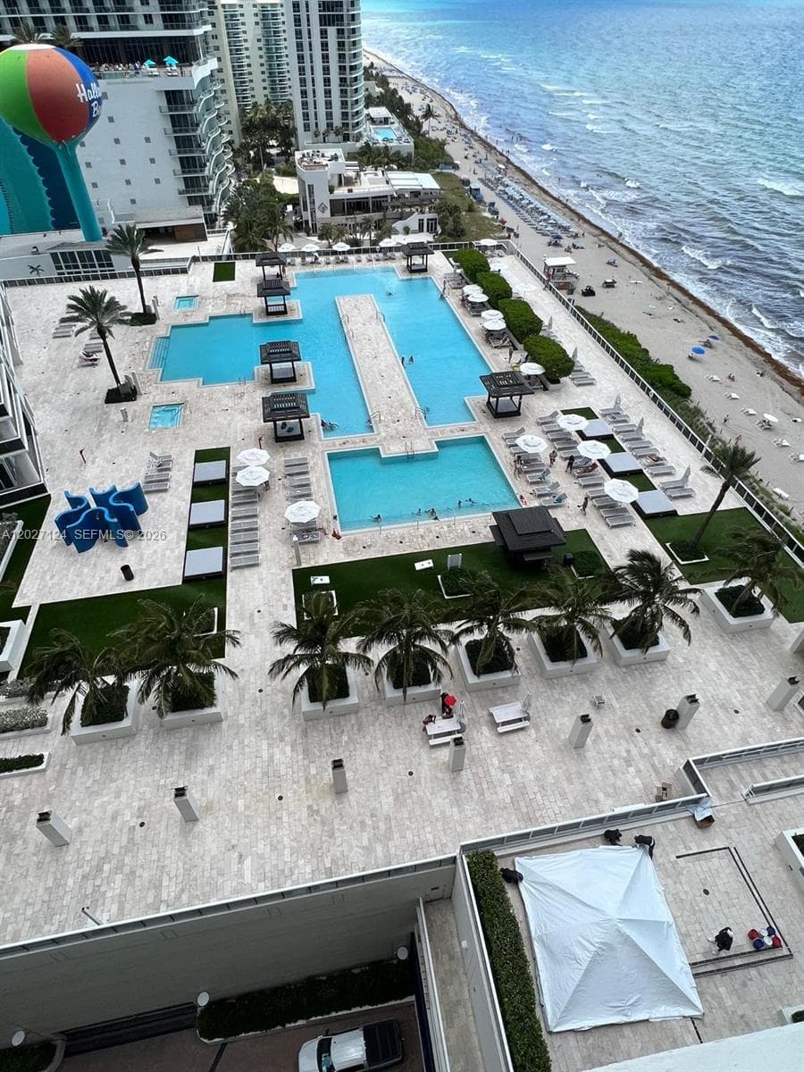 BEACH CLUB TWO · #1812 in Hallandale Beach - Photo 16