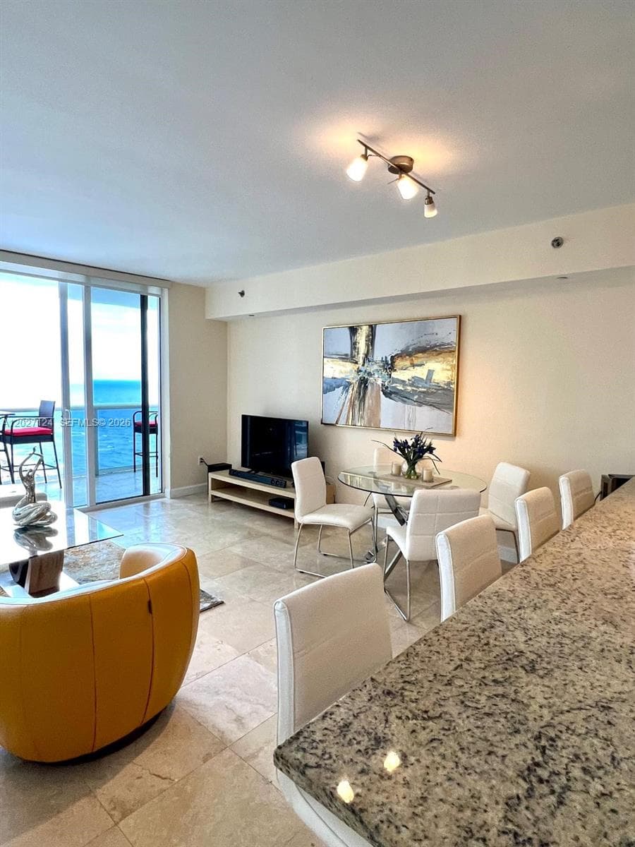 BEACH CLUB TWO · #1812 in Hallandale Beach - Photo 8