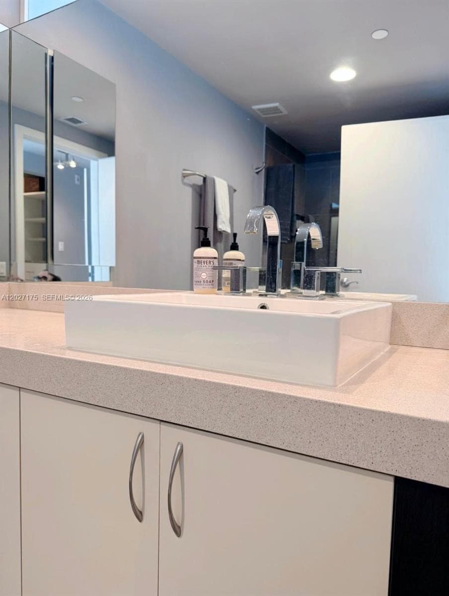PARK VILLAS CONDO · #7 in Miami Beach - Photo 16