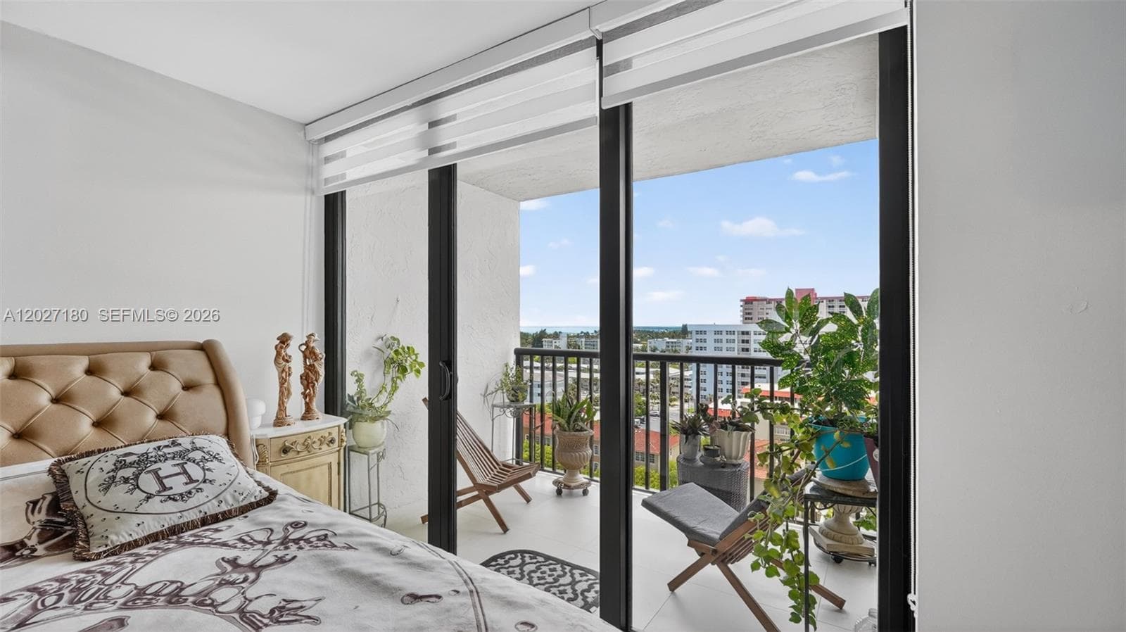 Avant Garde Condo · #1104 in Hallandale Beach - Photo 17