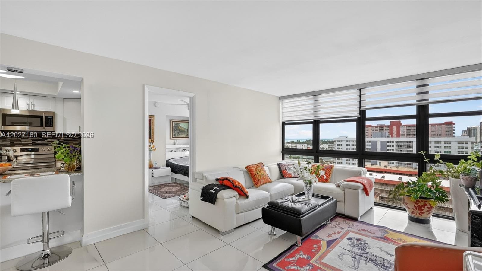 Avant Garde Condo · #1104 in Hallandale Beach - Photo 5