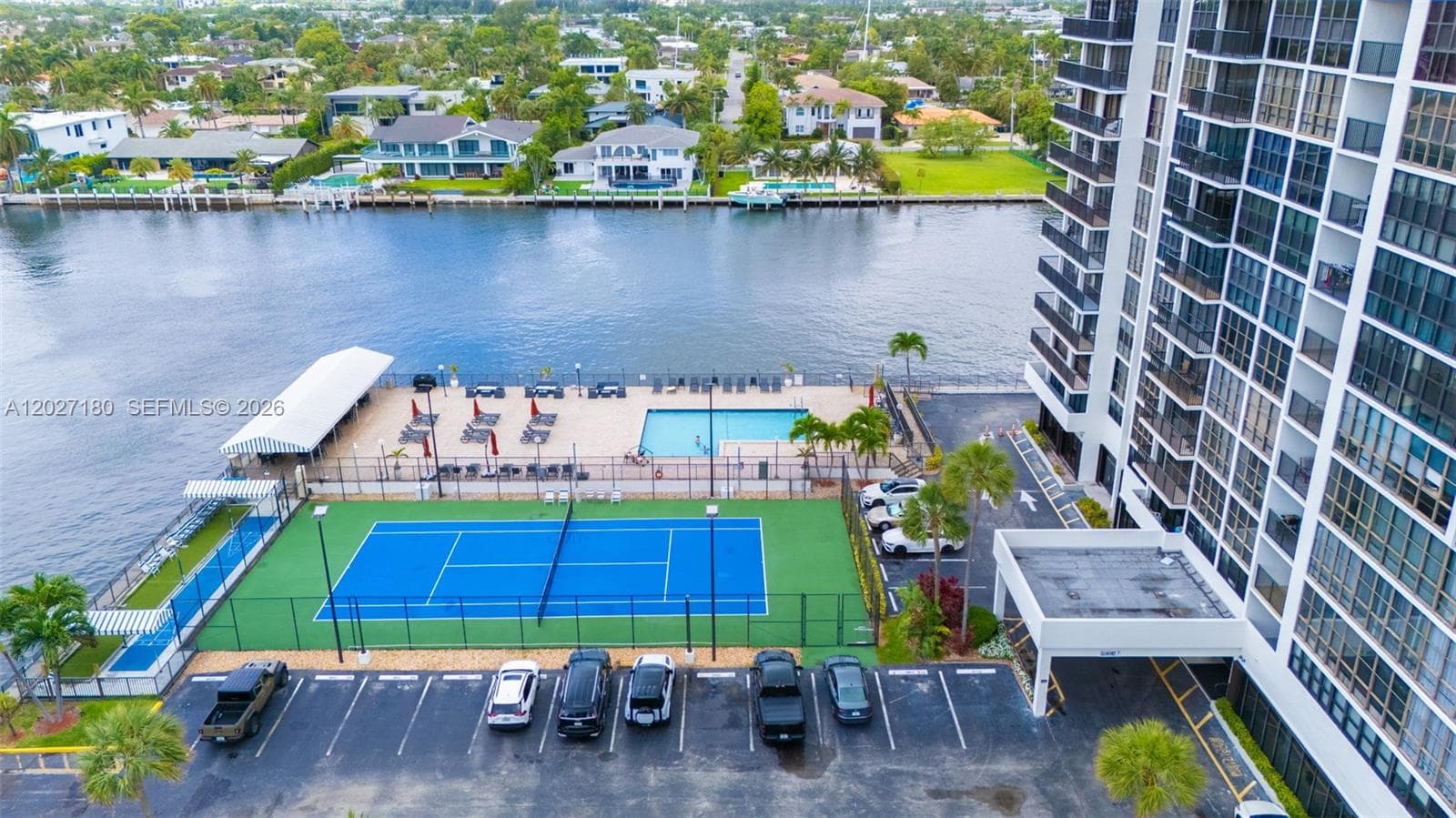 Avant Garde Condo · #1104 in Hallandale Beach - Photo 35
