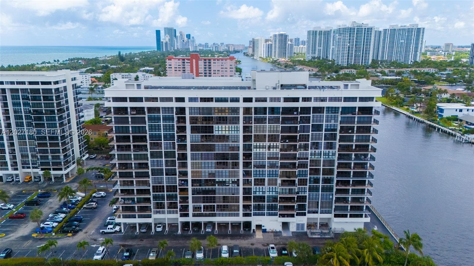 Avant Garde Condo · #1104 in Hallandale Beach - Photo 39