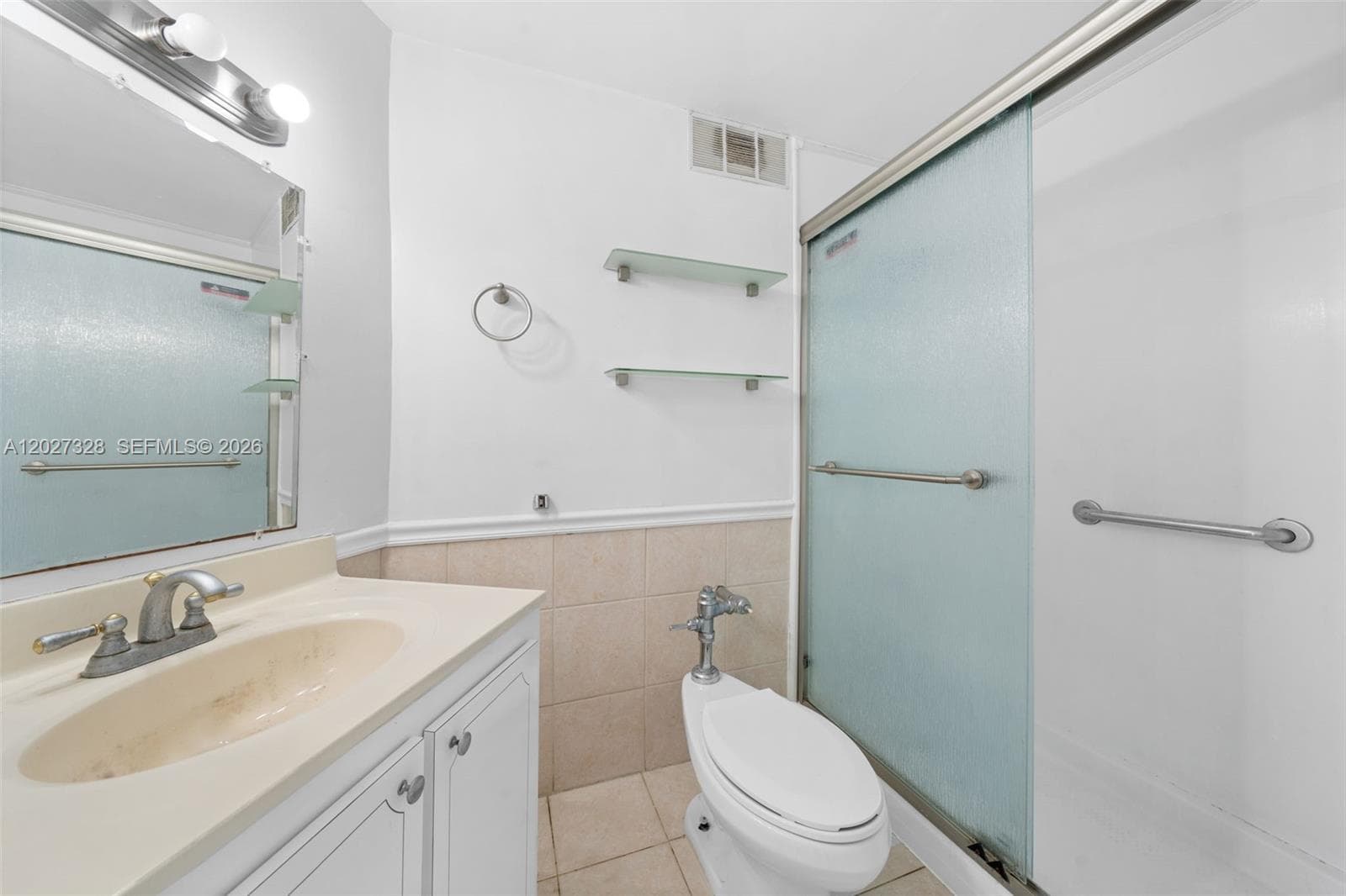 BAY PARK TOWERS CONDO · #1015 in Miami - Photo 23