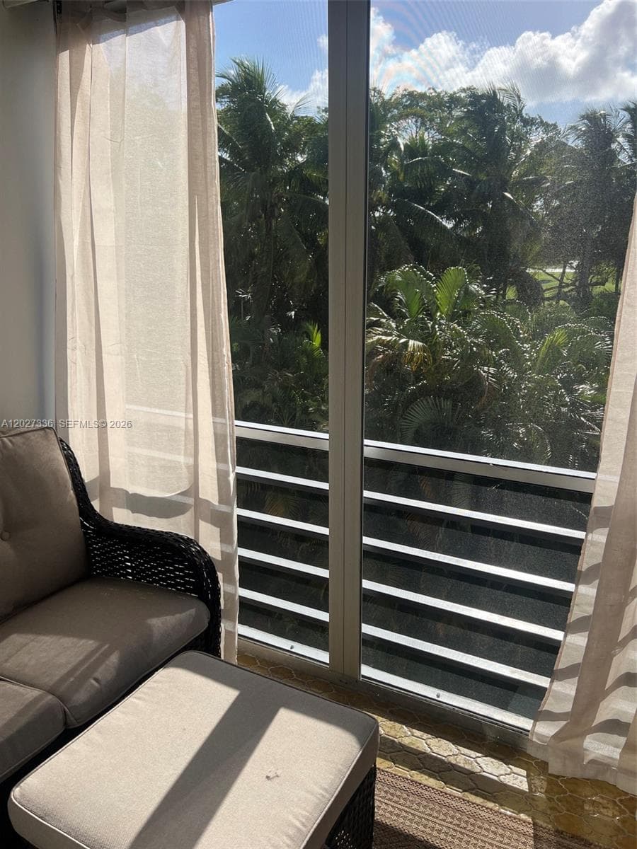 FAIRWAYS ROYALE CONDO · #408 in Hallandale Beach - Photo 19