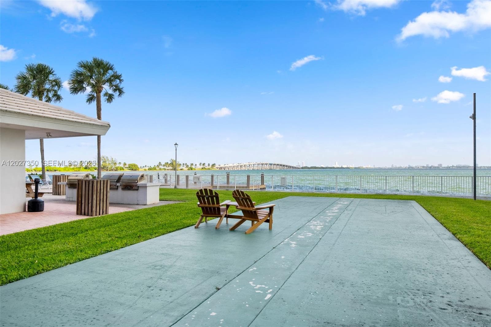 BAY PARK TOWERS CONDO · #608 in Miami - Photo 3