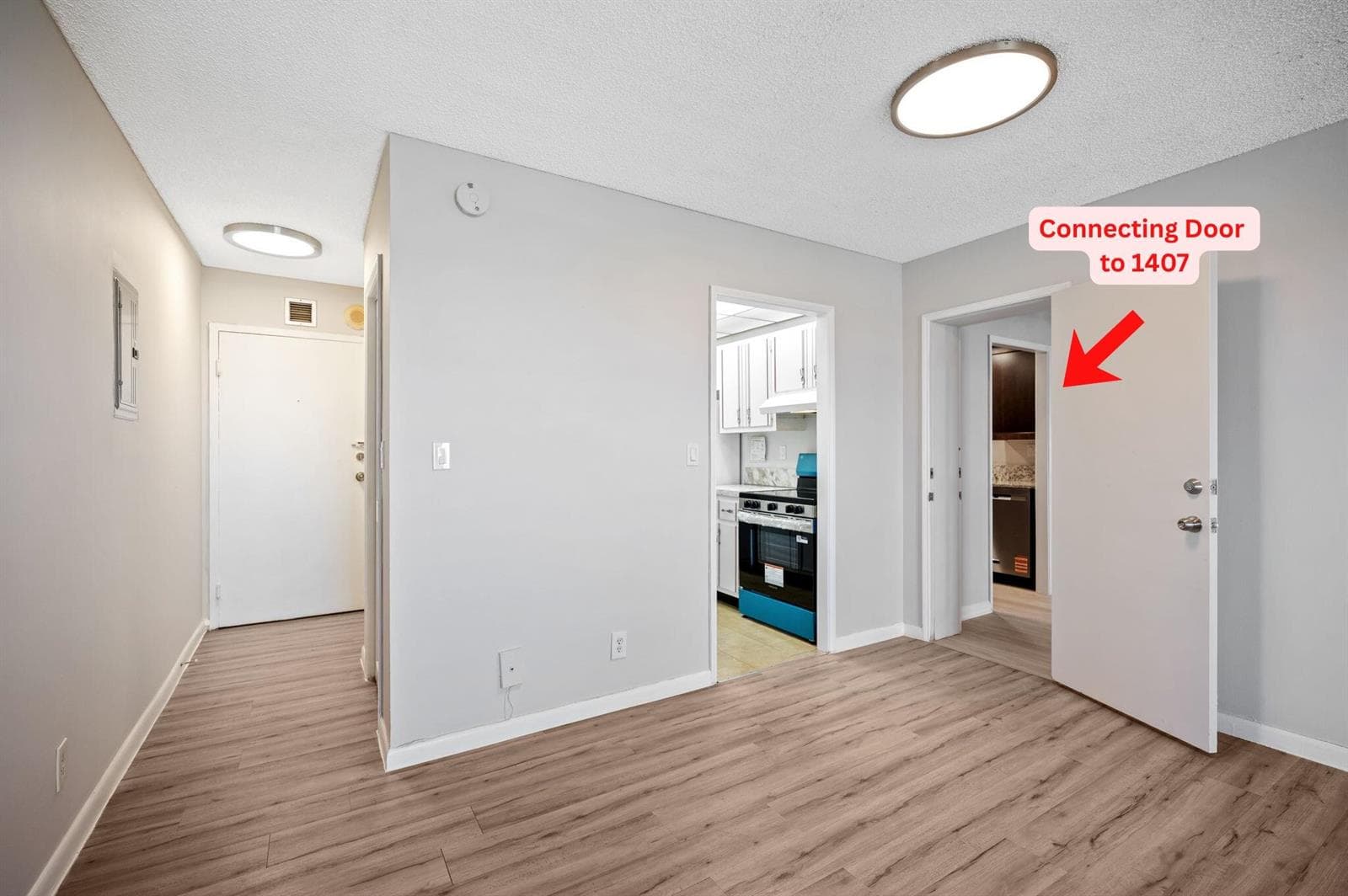 Connecting Door to 1407 #2