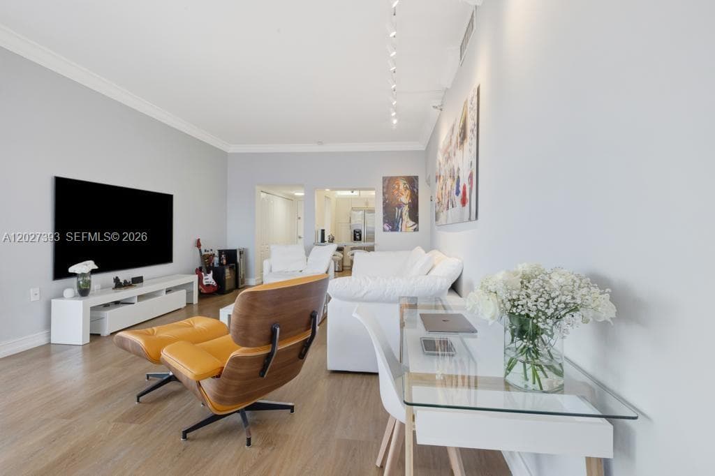 Waterview Condo · #143 in Aventura - Photo 6