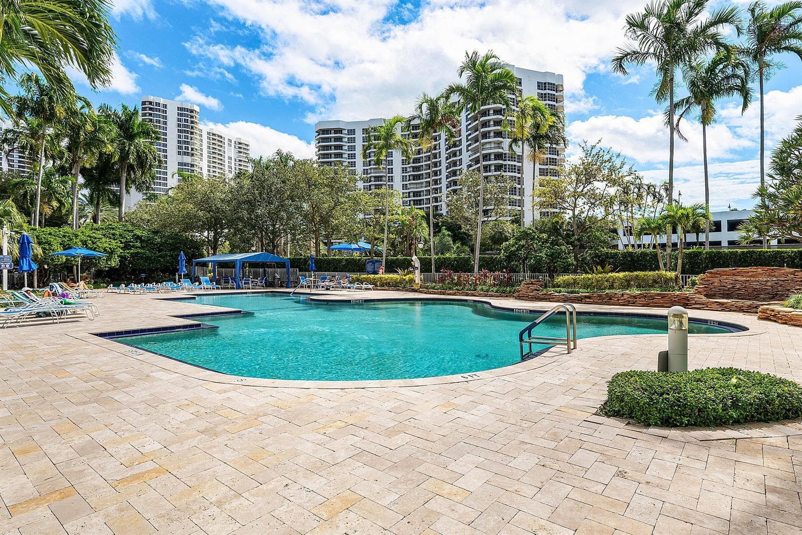 047-3500MysticPointeDrive-PH4-Aventura-F