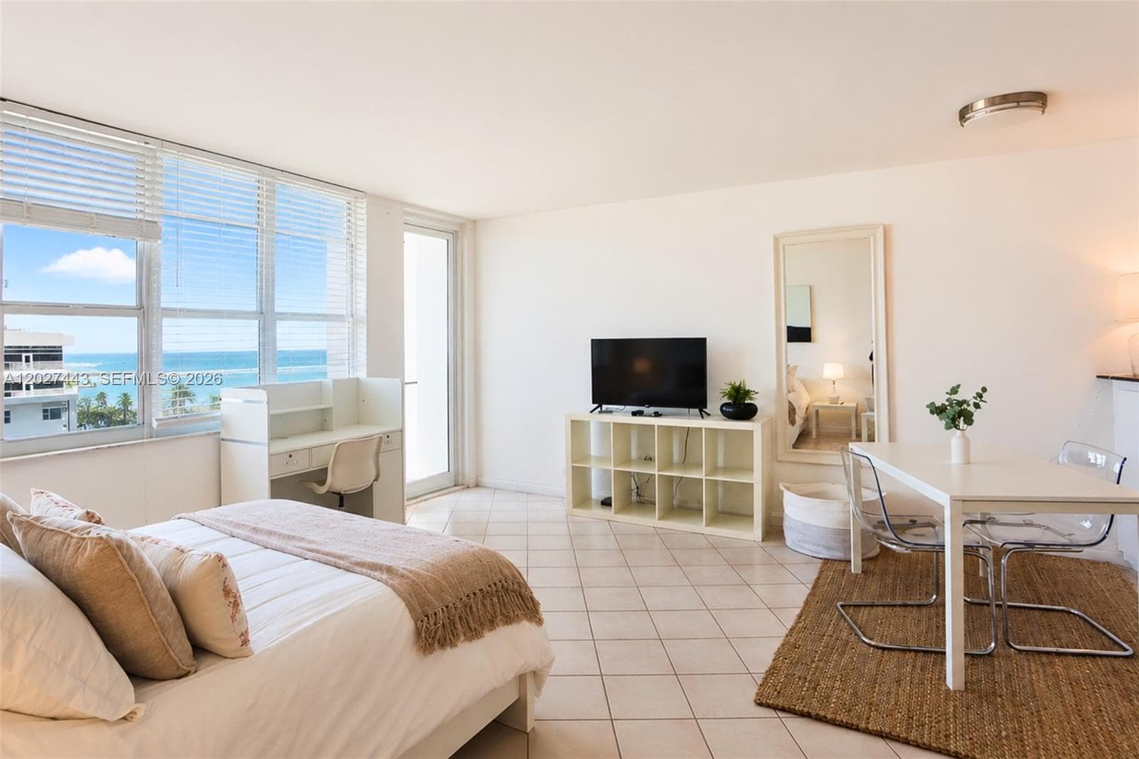 The Decoplage · #1427 in Miami Beach - Photo 3