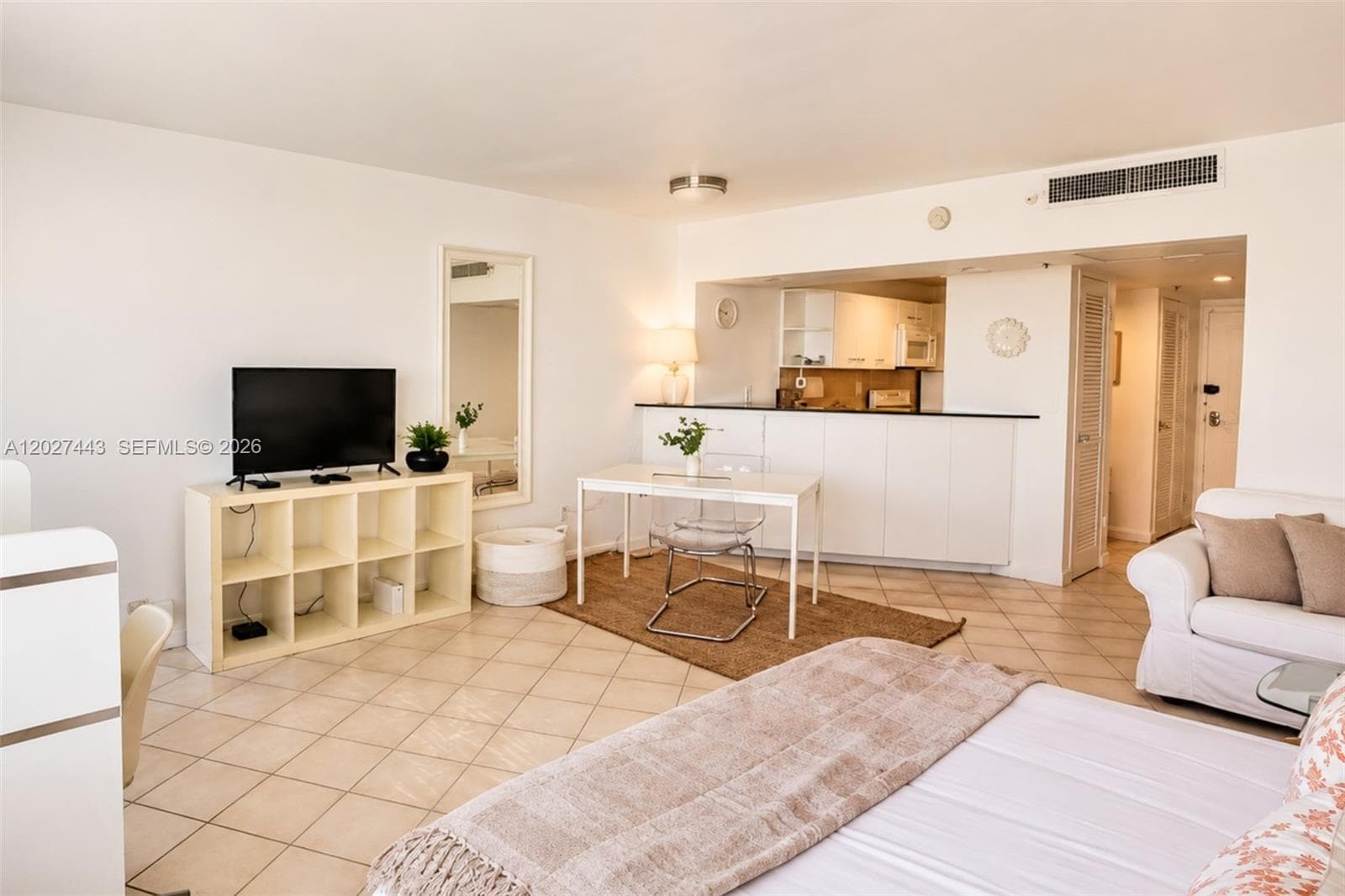 The Decoplage · #1427 in Miami Beach - Photo 4