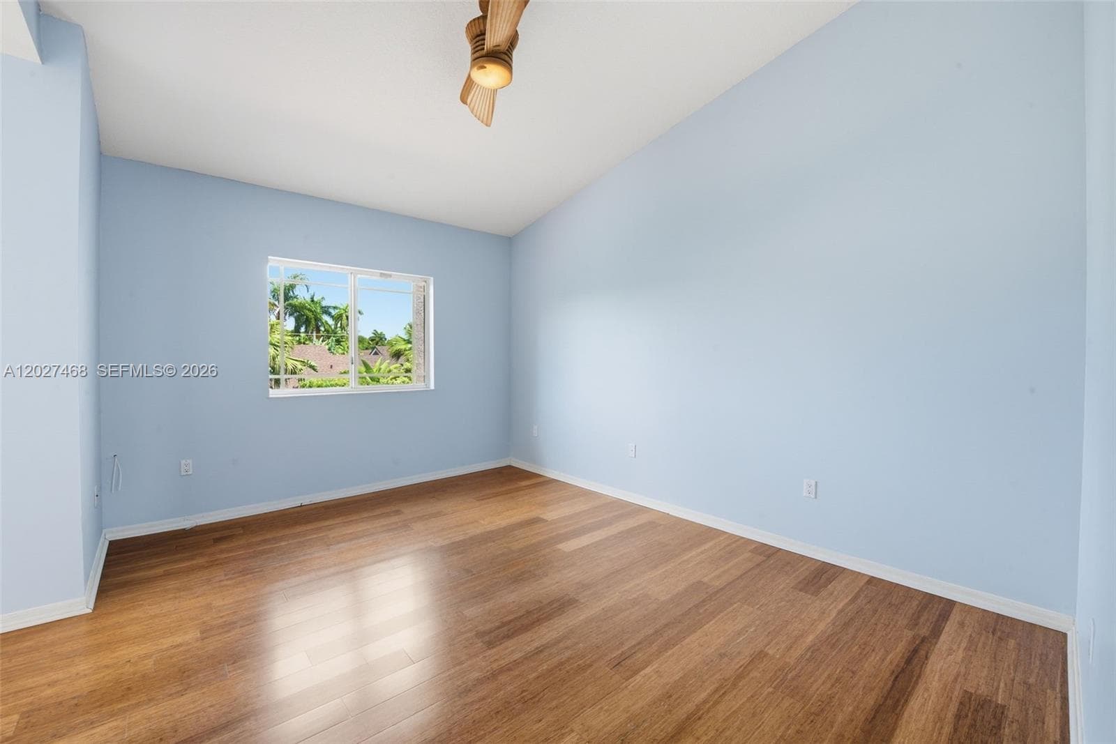 10180 SW 88th St #403 photo 18