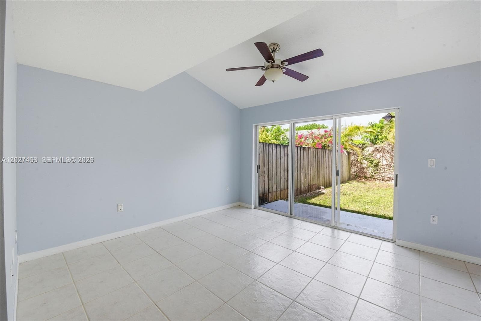 10180 SW 88th St #403 photo 11