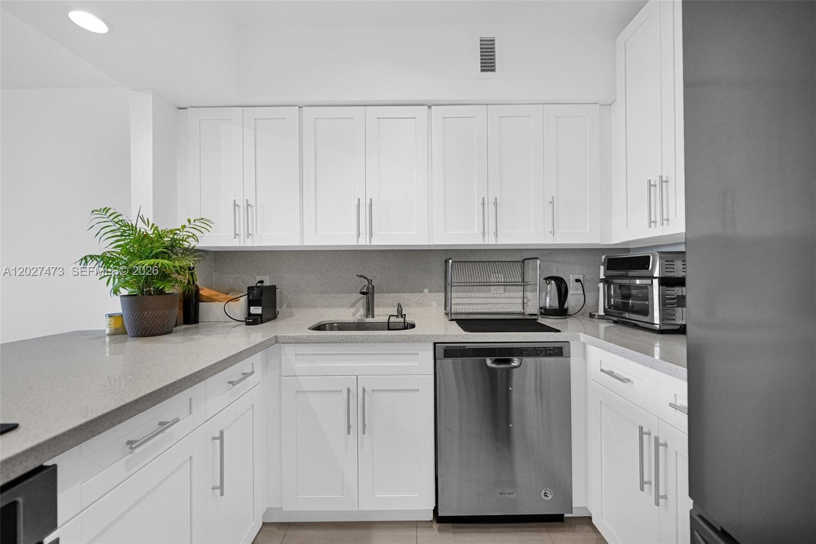 Seacoast 5700 Condominium · #5J in Miami Beach - Photo 16