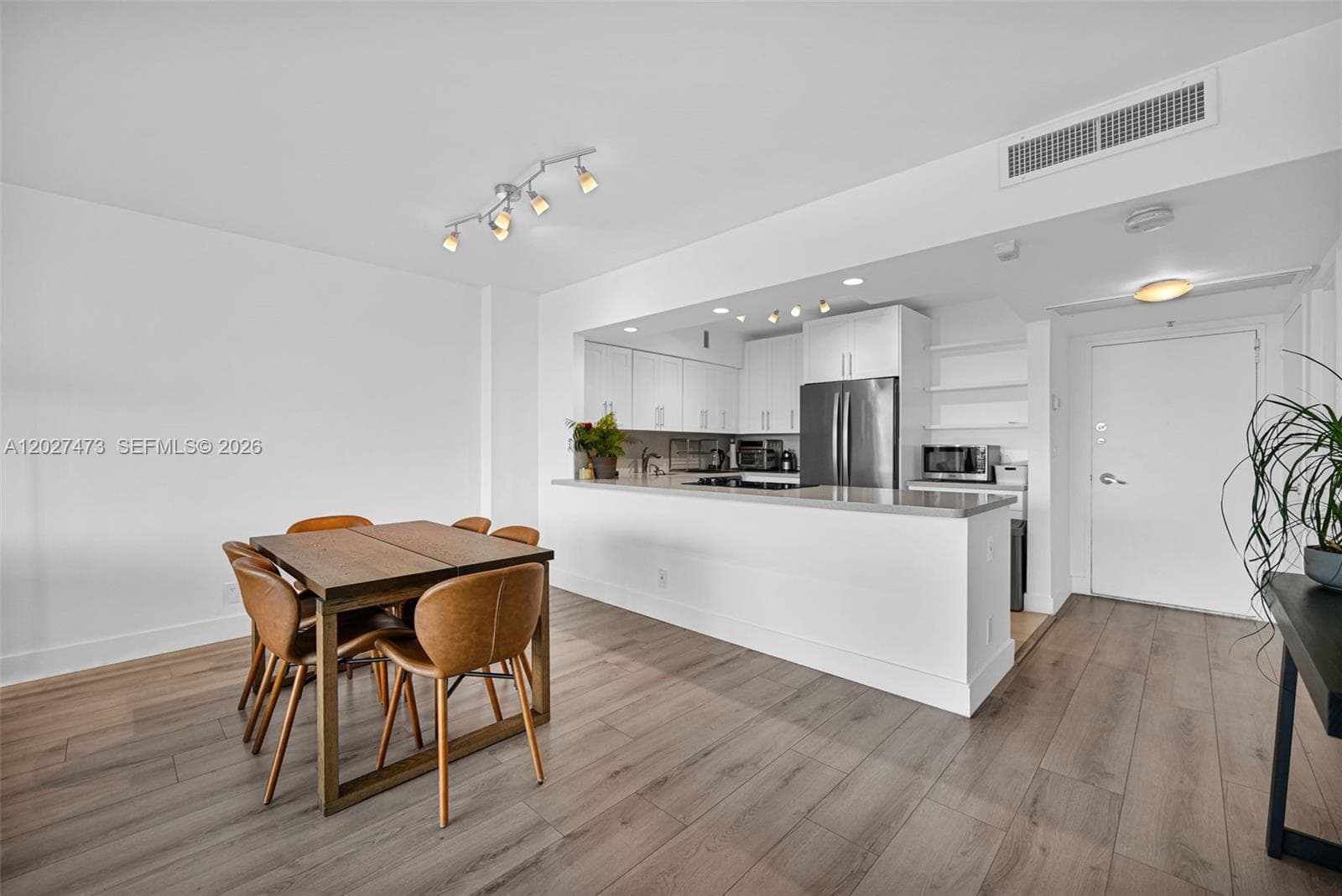 Seacoast 5700 Condominium · #5J in Miami Beach - Photo 11