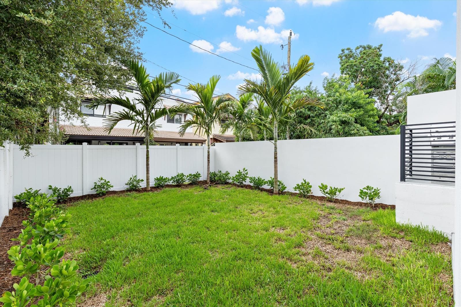 24-509 SW 11th Street Ft. Lauderdale, FL