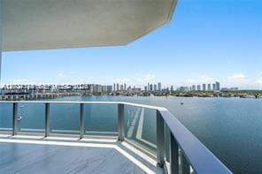 Marina Palms Residences S · #1210 in North Miami Beach - Photo 2