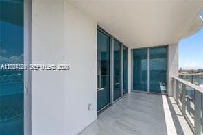 Marina Palms Residences S · #1210 in North Miami Beach - Photo 33