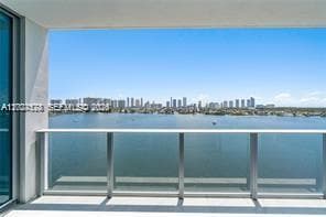 Marina Palms Residences S · #1210 in North Miami Beach - Photo 35
