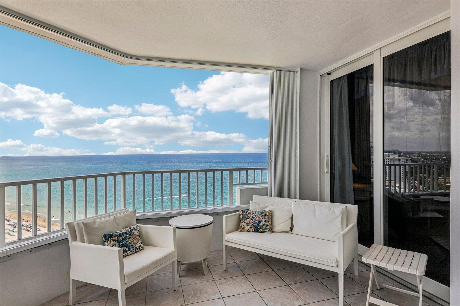 3-web-or-mls-S Ocean Blvd 2303-S0306-027