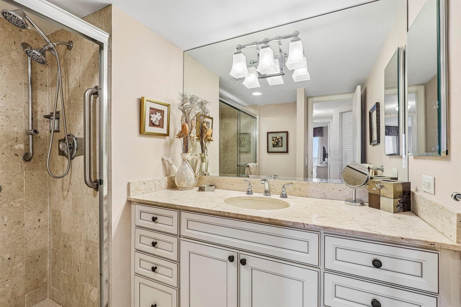 46-web-or-mls-S Ocean Blvd 2303-S0306-03