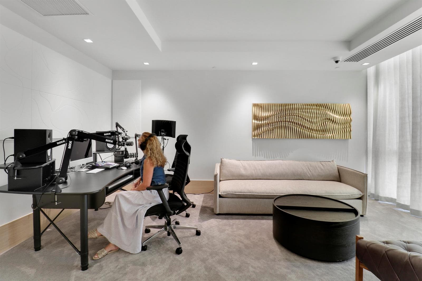 Podcast Media Room II