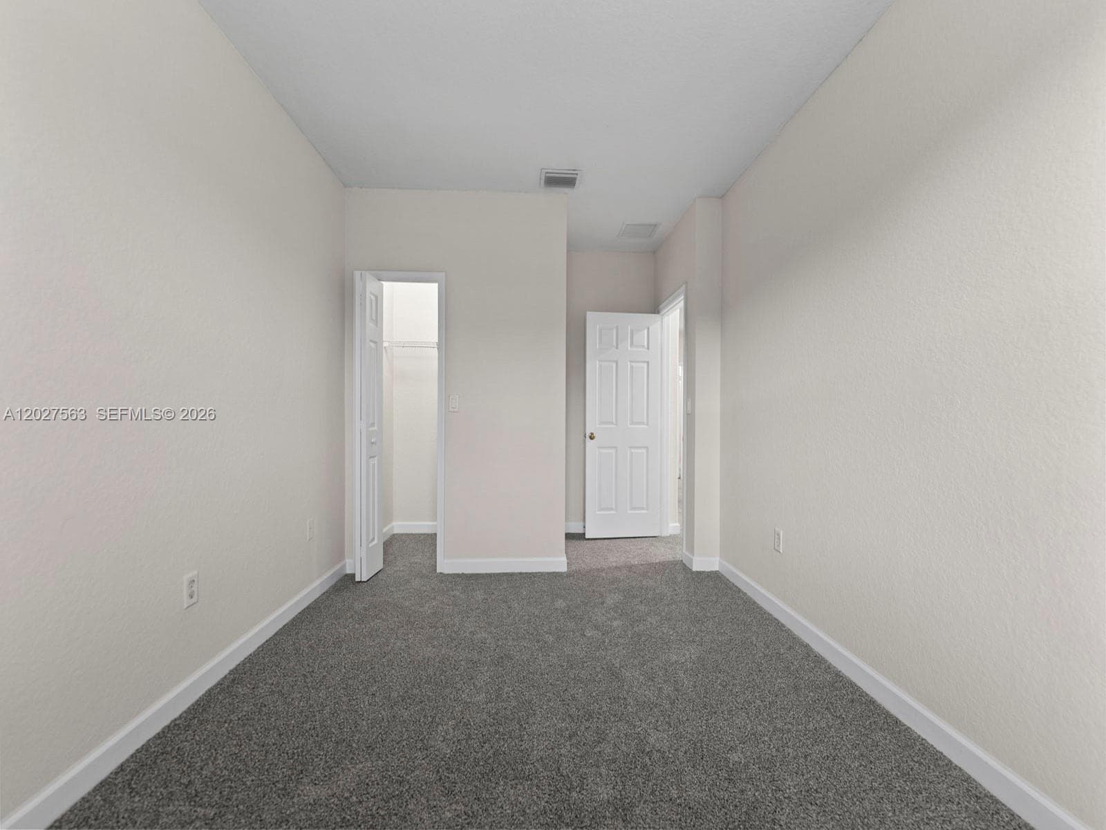 1498 SE 25th Ave photo 14