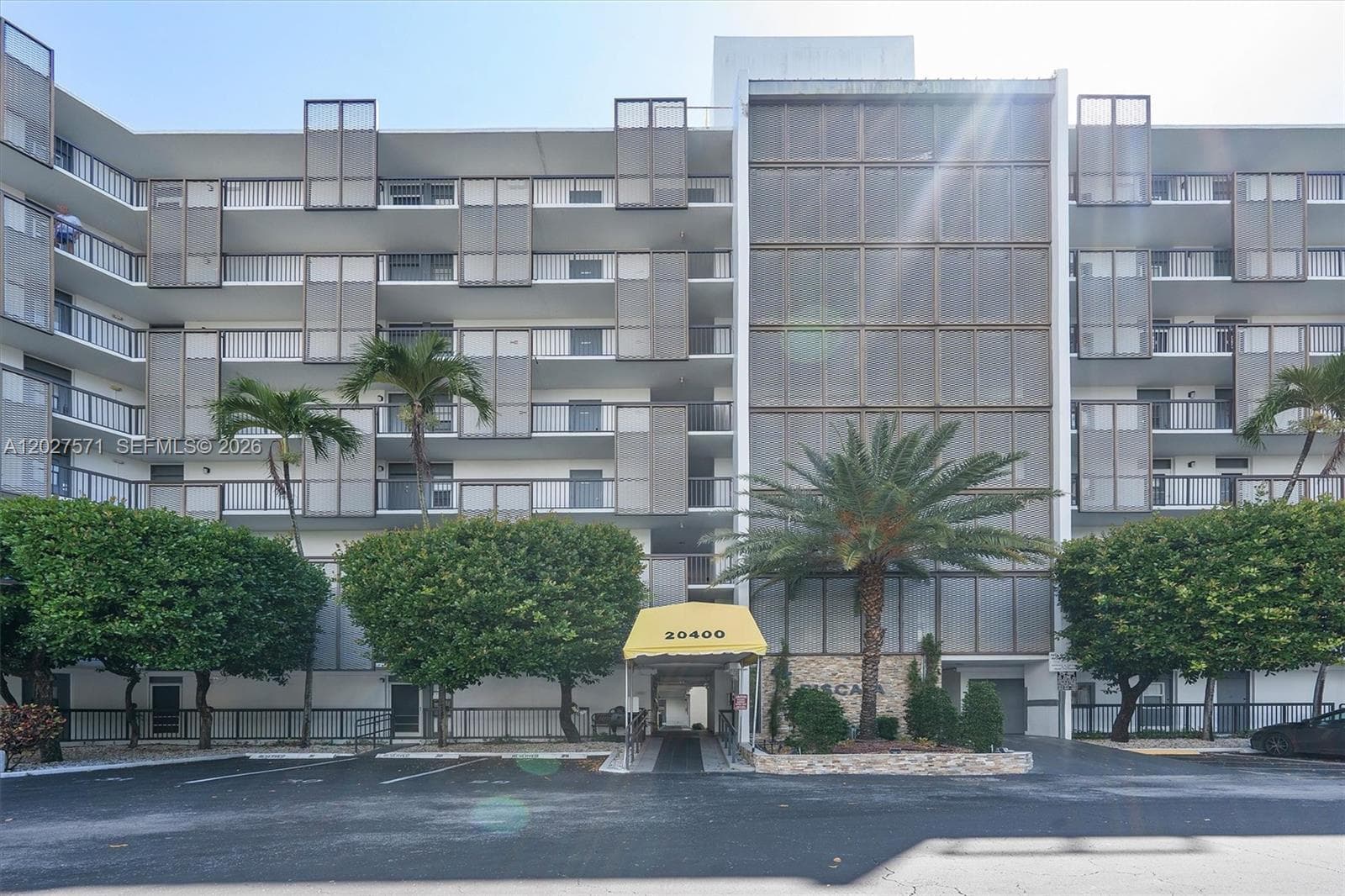 BISCAYA  IV CONDO · #214 in Aventura - Photo 2