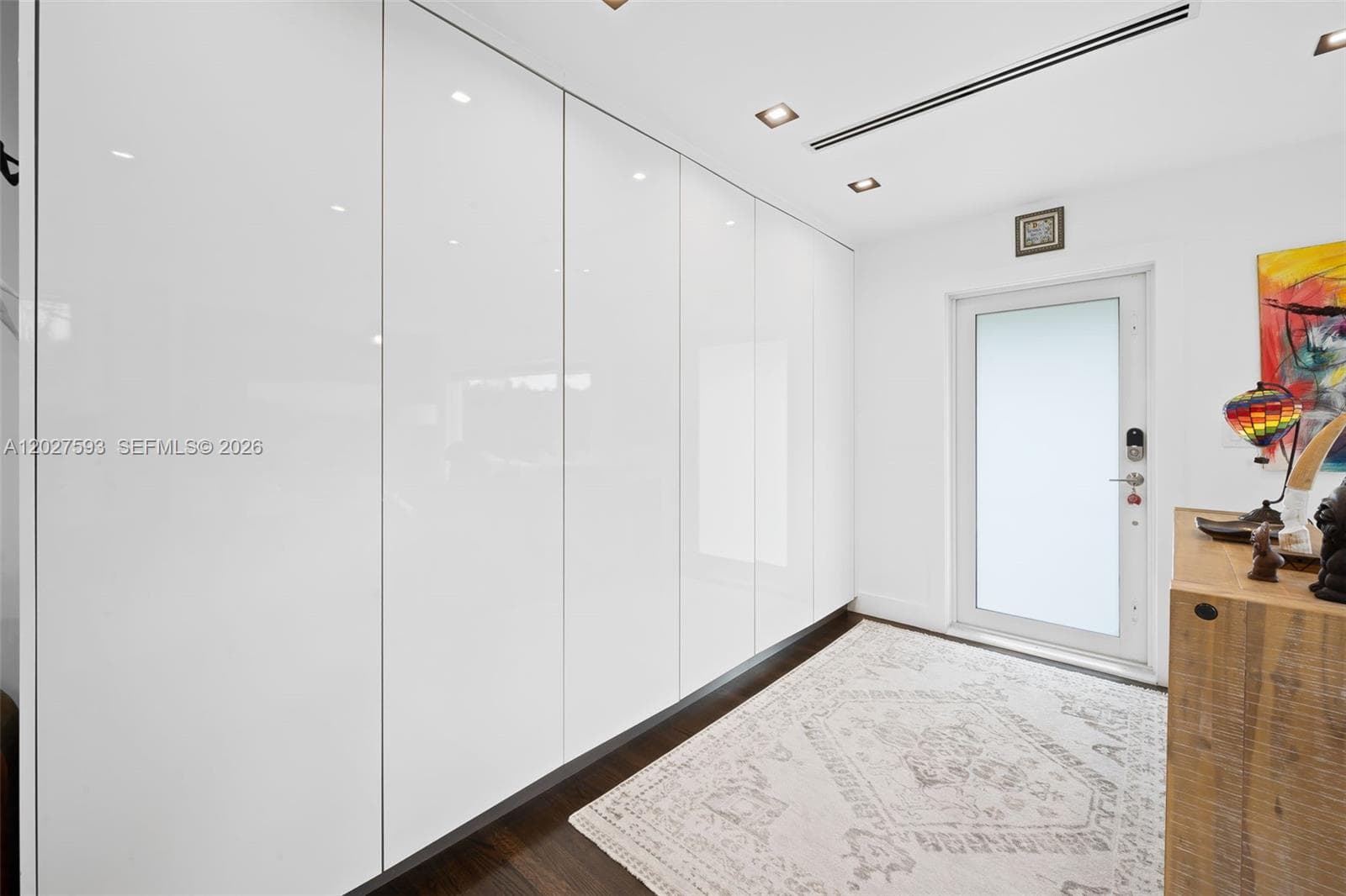 39 Montilla Ave photo 6