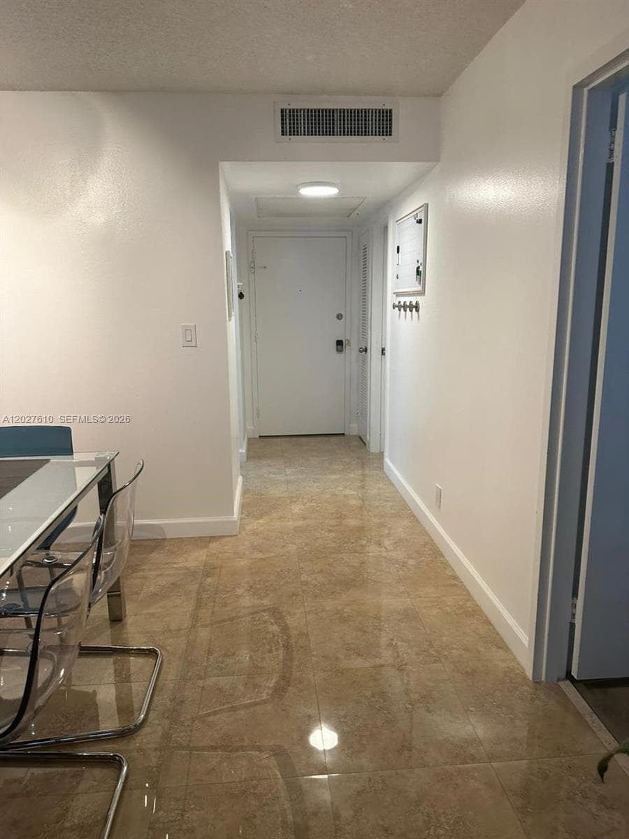 PARKER PLAZA ESTATES COND · #1111 in Hallandale Beach - Photo 10