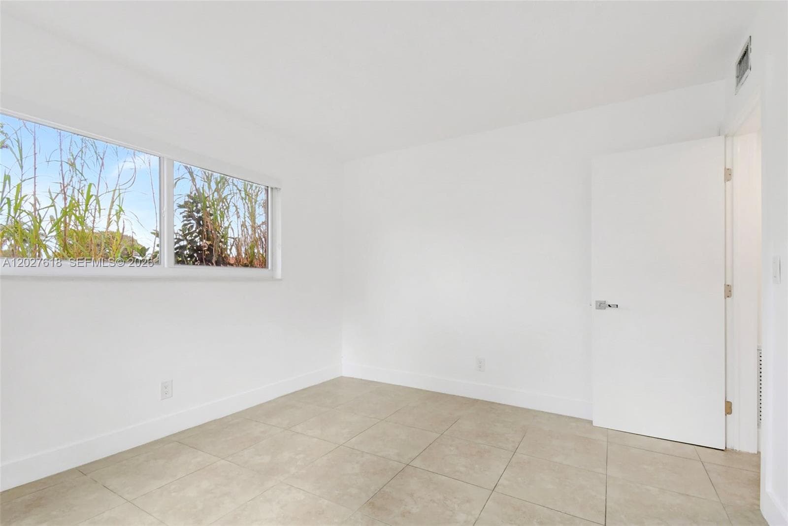 Hallendale Park · #1 in Hallandale Beach - Photo 12