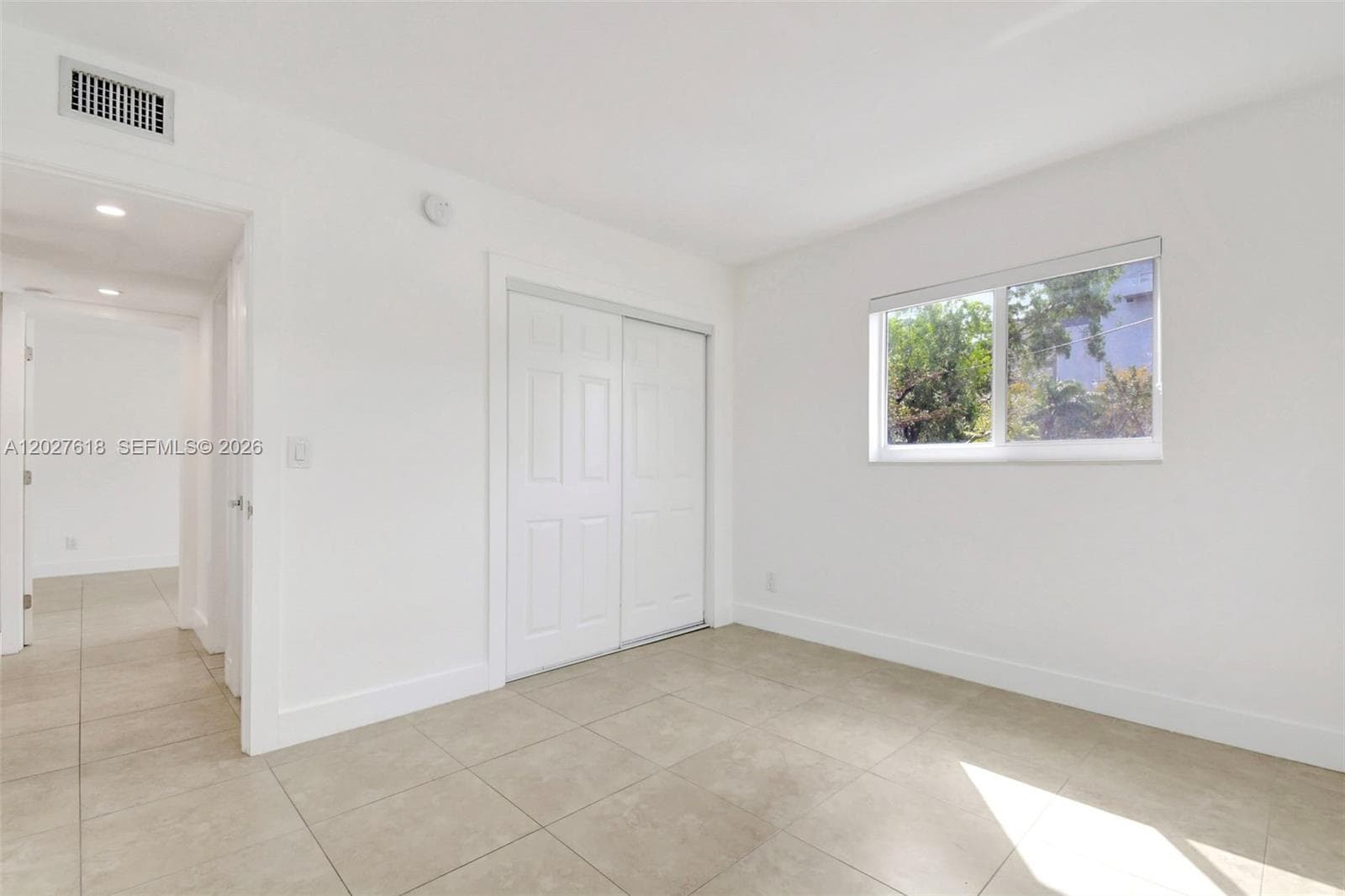Hallendale Park · #1 in Hallandale Beach - Photo 9