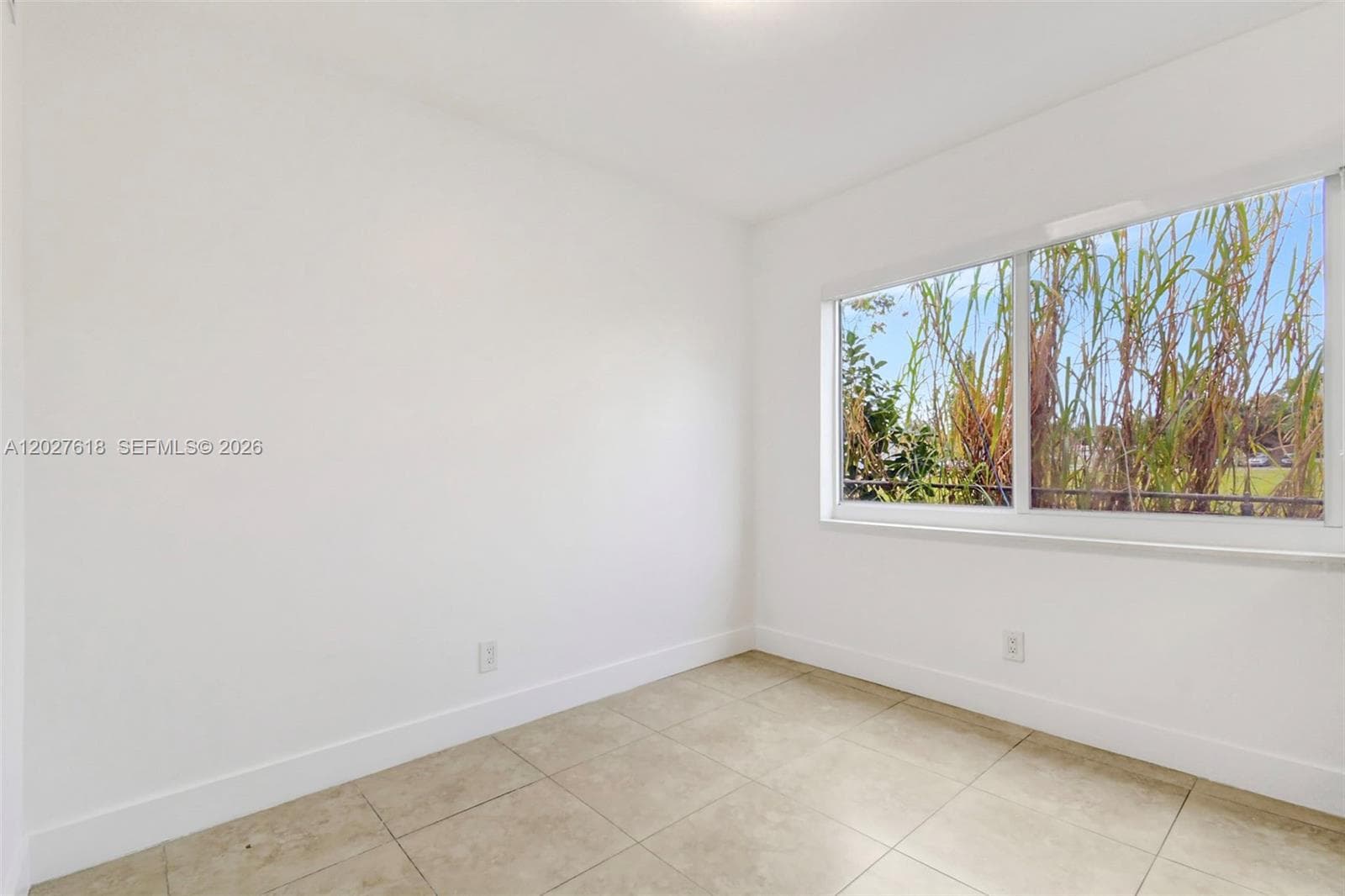 Hallendale Park · #1 in Hallandale Beach - Photo 11