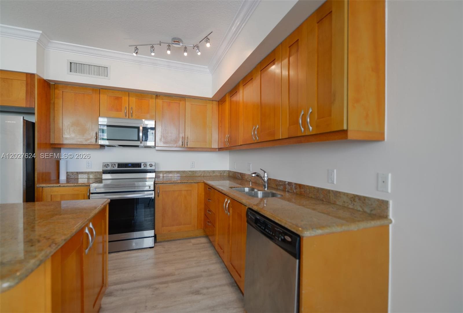DUO CONDOMINIUM WEST · #1903W in Hallandale Beach - Photo 7