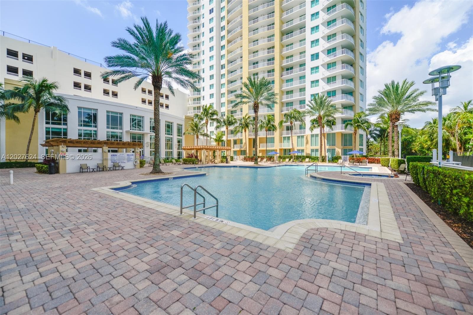 DUO CONDOMINIUM WEST · #1903W in Hallandale Beach - Photo 44