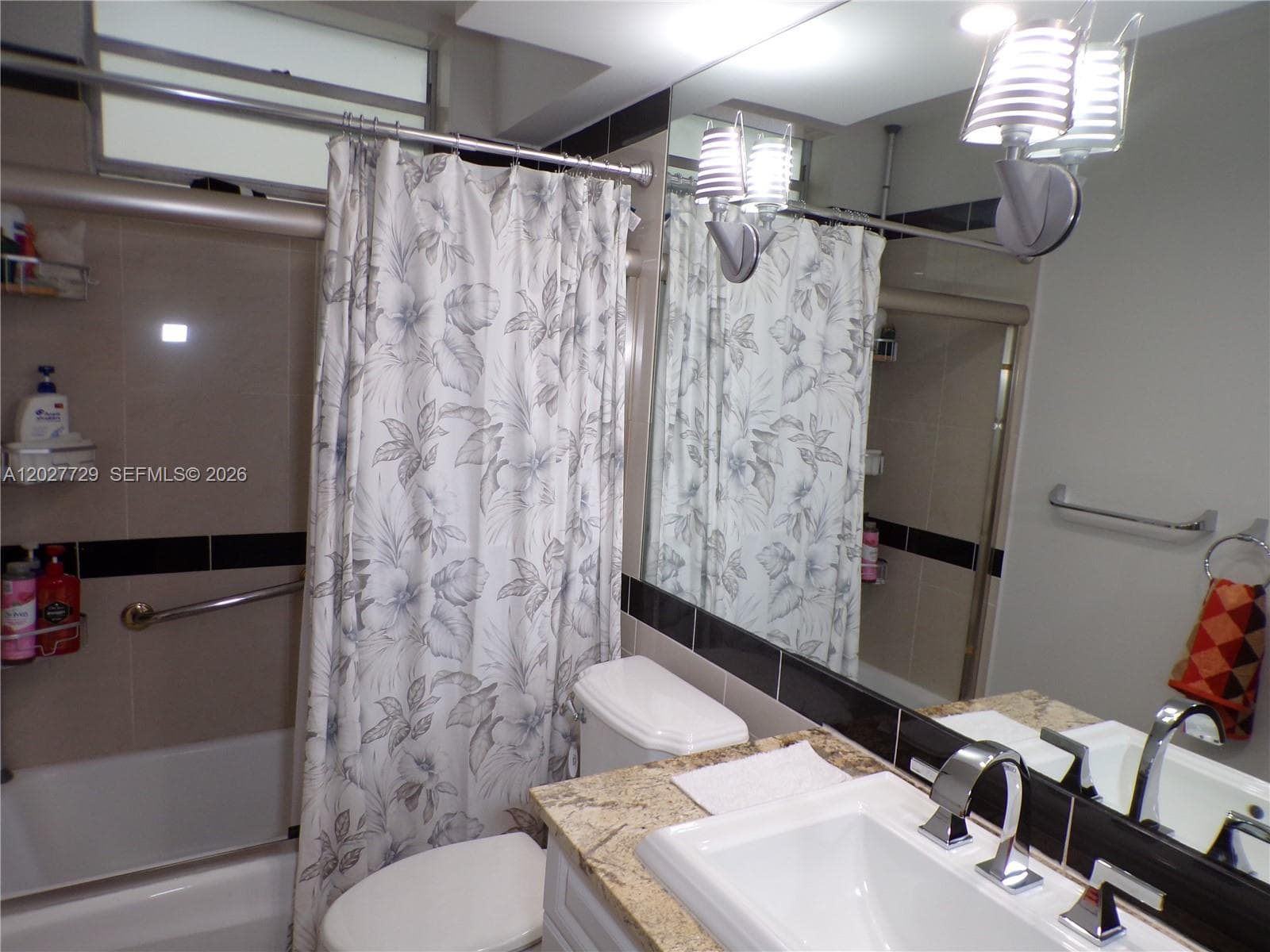 Point East Condo · #R314 in Aventura - Photo 62