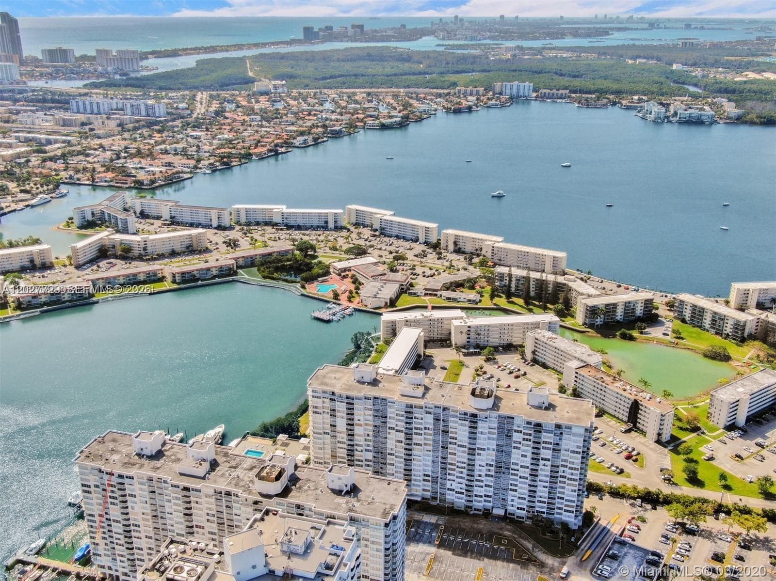 Point East Condo · #R314 in Aventura - Photo 73
